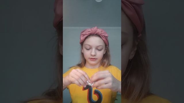 Паук из фольги! смотреть онлайн