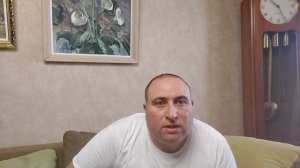 Можно ли закрывать багажник с электро стойками в ручную ?