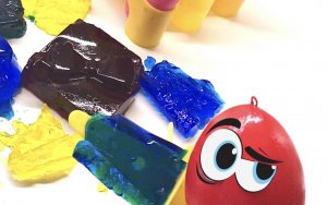 Эксперименты с желе. Поки и Пинки делают вкусные желейные конфеты в разных формах.