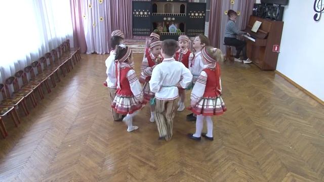 Яслі сад № 244 смотреть онлайн