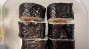 Роллы из ВкусВилл — мой завтрак ?