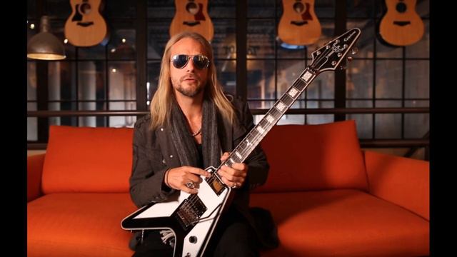 Richie Faulkner (Judas Priest) on "Firepower", Glenn Tipton and his signature Epiphone Flying V смотреть онлайн