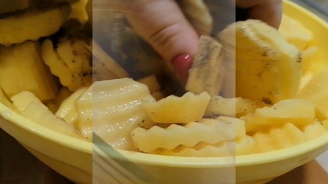 Полноценный ужин для всей семьи в одной посуде,который нравится всем Dinner for the whole family