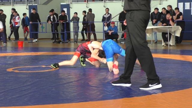 Гусейнов Муслим (Дагестан) - Салатаев Малик (Чечня) смотреть онлайн