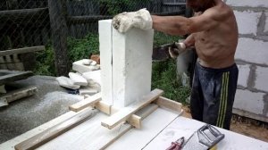 Как разрезать пеноблок на две равные части.How to cut foam concrete block on two equal parts