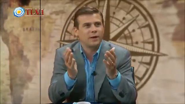 LA BRÚJULA Nº 1 - Año 2016 - Mark Lombardi: del arte de conspirar a la conspiración como arte. смотреть онлайн