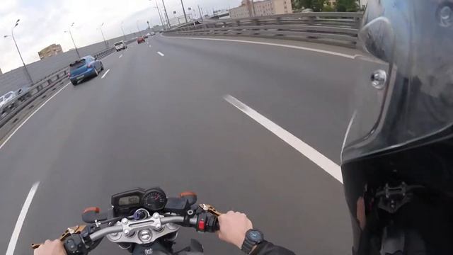 Размеренная прогулка по Москве на #fz1n#yamaha#fz1#1000cm3#moto#motorcycle#moscow#мотомосква