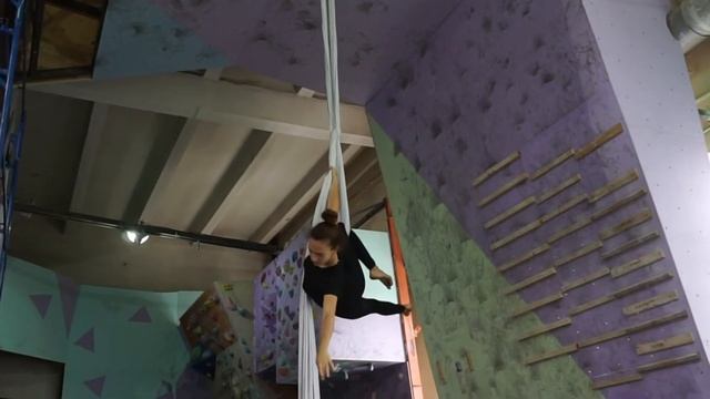 ВОЗДУШНЫЕ ПОЛОТНА | Продолжающие |  Разбор связки