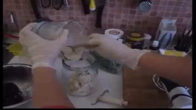 ГОТОВЫМ ДОМА ОСТРУЮ ПРИПРАВУ ИЗ ХРЕНА ВКУСНО НЕ ДОРОГО смотреть онлайн