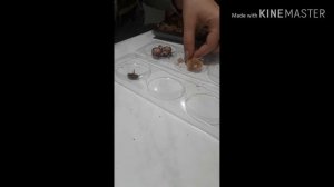 Сделала ароматное саше из парафина , сухоцветов, с добавлением масла лимона