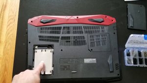 Acer Predator Helios 300 2.5" SSD Install