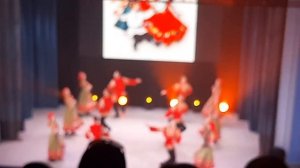 Дмитровский ЦДК " Созвездие",  образцовому юбилейному  ансамблю " Сюрприз" 30 лет...