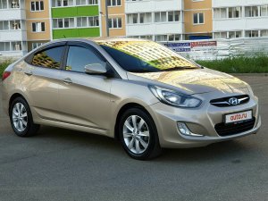 hyundai solaris, замена прокладки клапанной крышки, масло и свечей..mp4