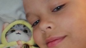 ДОМ 🏠 с КоТиКоМ который называется Лина