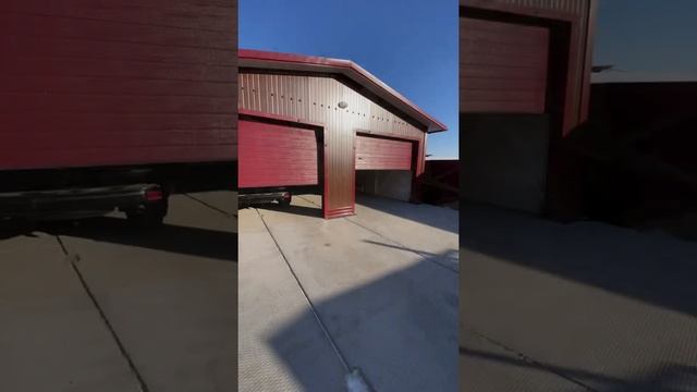 Гараж из сендвич панелей 7,78х7,78 м. толщина панелей 100 мм смотреть онлайн