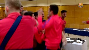 Реакция игроков футзальной команды Барселоны на победный гол в ворота ПСЖ