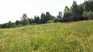 Экспедиция в заброшенную деревню на самодельном вездеходе \ Нашли могилу в деревне