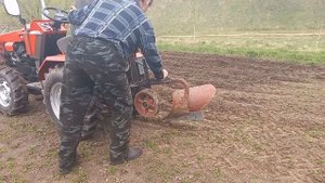 Вспашка огорода, посадка картошки мини трактором