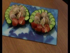 Спагетти с сосисками - простой и быстрый завтрак.