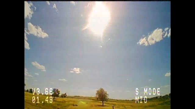 Первый учебный полет на FPV дроне.