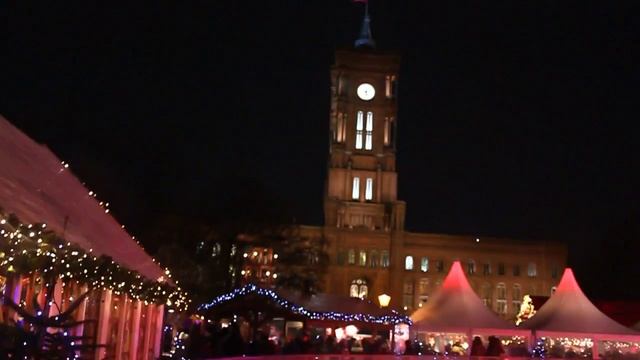 Christmas Market Berlin. Рождественская ярмарка Берлин Берлинская телебашня - 368 метровая телевышк