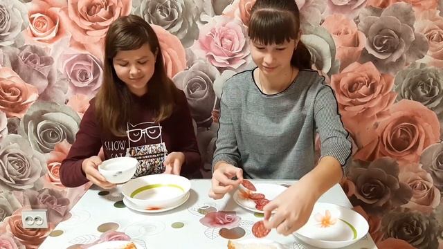 Три в одном / Проверка лайфхаков, челлендж и типы / Аня и София! смотреть онлайн