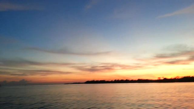 Рассвет на лодке