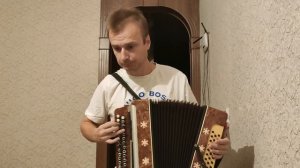 Учусь играть на гармони. 8 урок. Цыганочка правой рукой.