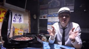 Мультикухня - мультиварка Redmond M231 с подъемным нагревательным элементом