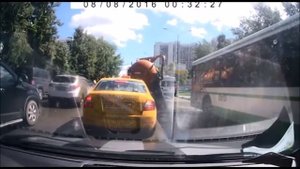 Говновоз взорвался на севере Москвы 9.08.16
