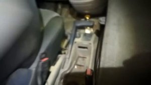 Как подтянуть ручник на Рено Кенго 2(Renault Kangoo 2)