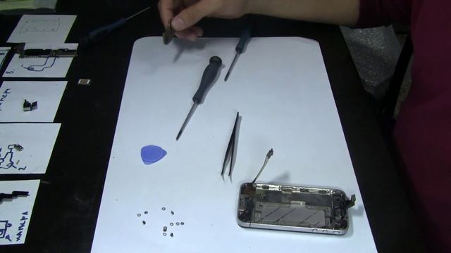 Iphone 4 Разборка и сборка !!! Замена экрана.  Как разобрать iPhone 4. Iphone 4 Disassembly.