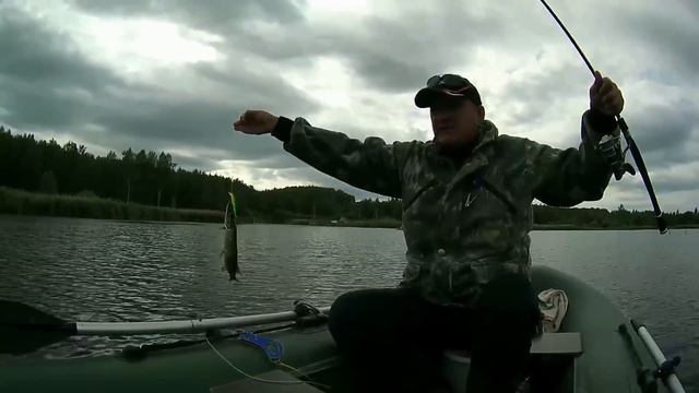 Щука на воблеры в начале лета - часть №2 смотреть онлайн