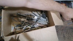 ДОБЫВАЮ МЕДЬ. ГДЕ ВЗЯТЬ МЕДЬ. ПОИСК МЕДИ НА СТРОЙКЕ. ПОИСК МЕТАЛЛОЛОМА БЕЗ МЕТАЛЛОИСКАТЕЛЯ. ЦВЕТМЕТ