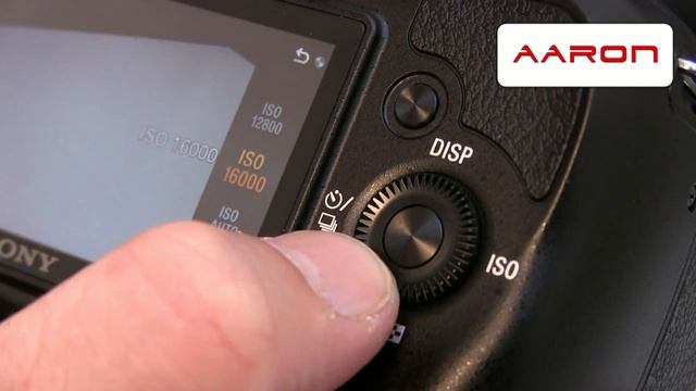 Fotoaparát Sony Alpha A3000 - video představení смотреть онлайн