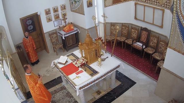 18.05.22 Середа. 17:40 - Вервиця. 18:00 - Божественна Літургія за померлих. Молебень до Богородиці. смотреть онлайн