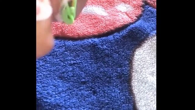 Плетем красочные браслеты с резинок!!!! Коробочка Angry Birds!!! Развиваем пальчики!!!! смотреть онлайн