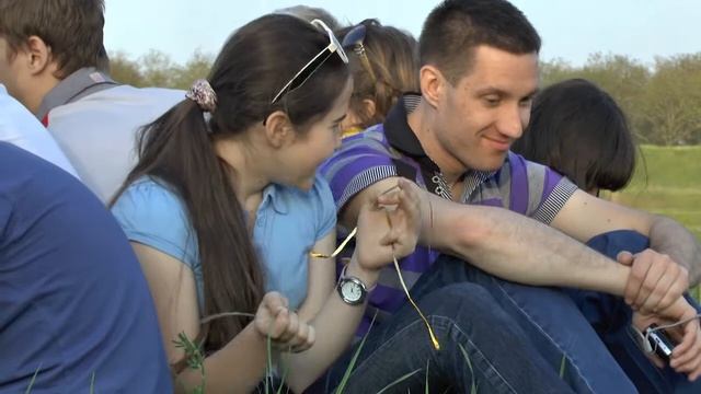 Встреча субботы у реки - слёт "Вконтакте". 3-я часть из 8-ми. смотреть онлайн