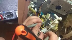 Микроволновая печь LG MS 1924X не включается после вспышки!