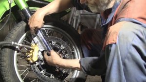 zazrali - переднии дисковыи тормоз на днепр-16