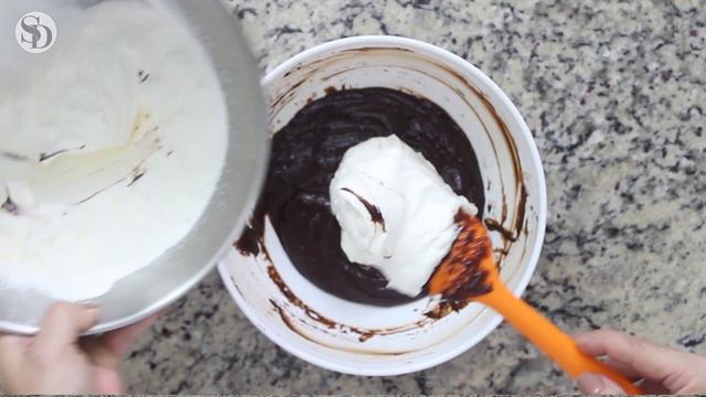 Mousse de Chocolate (sem claras em neve) | Super cremoso e bem aerado | Receita Sandra Dias