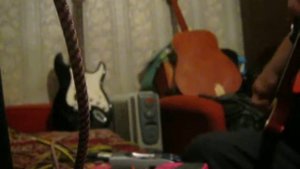 сравнение примочек дисторшн - ultra metal  ,behringer heavy metal и процессора digitch rp50