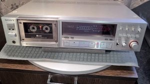 Кассетная дека Sony TC K777