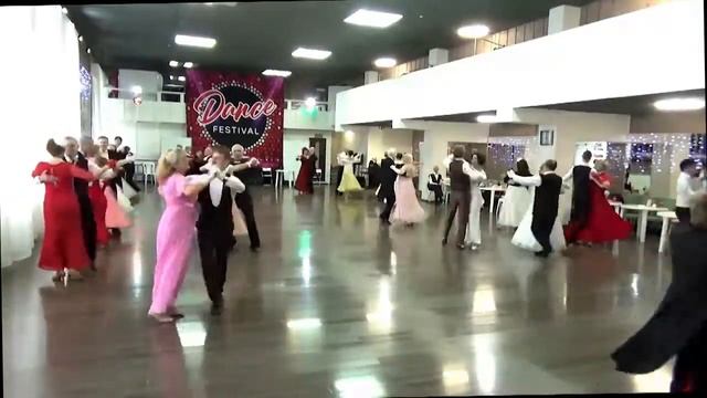 Большой фигурный вальс. Бал "Всех влюбленных", 14.02.2021. смотреть онлайн