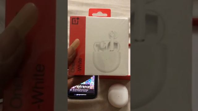Exclusive- OnePlus Buds overview - iPhone users only (TAMIL)
