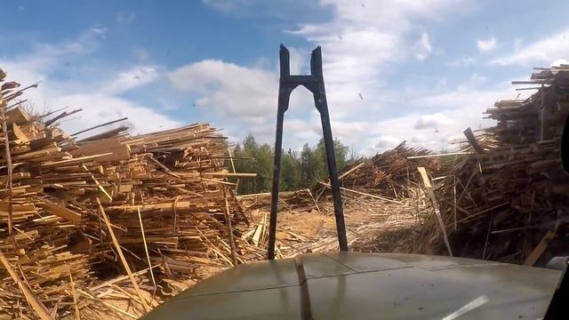 Огромная СВАЛКА ГОРБЫЛЯ! Деньги под открытым небом... смотреть онлайн