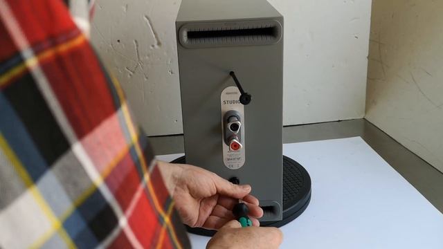 Monitor Audio Studio the drivers deep unboxing смотреть онлайн