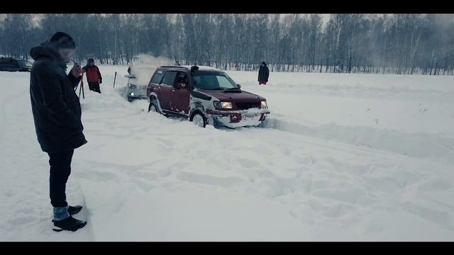 Жесть! 4 км за 12 часов. Поездка на Subaru к Беловскому водопаду. Зимний оффроуд. Испытание снегом# смотреть онлайн