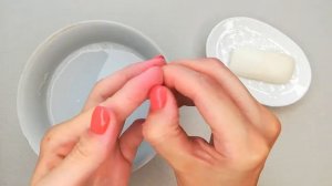 Как удалить суперклей с кожи