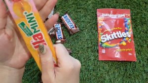 Learn Colors with Lollipops and Sweets ASMR | Chupa Chups, Fruit-tella, Snickers and Skittles